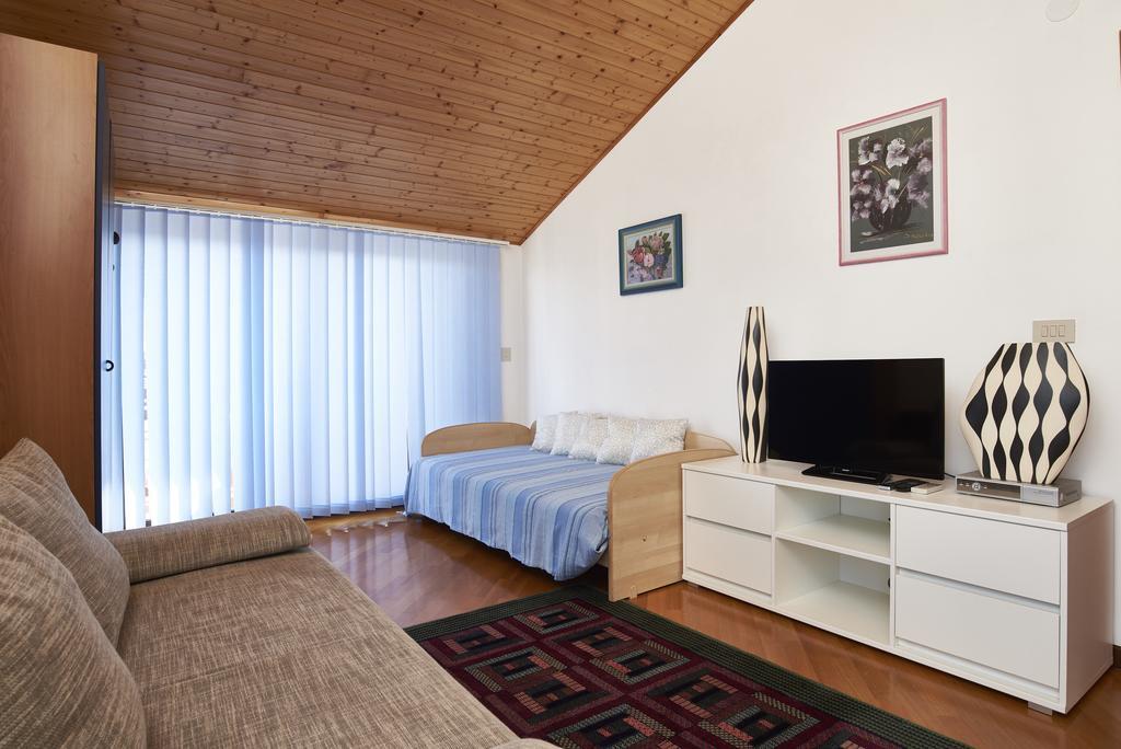 Apartman Lovely Roses *